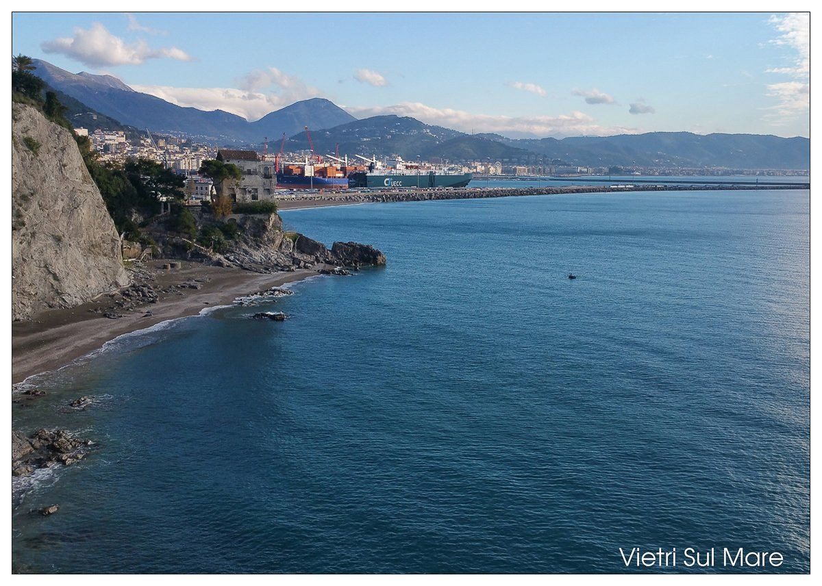 „Ceramika Artystyczna” na wystawie polskiej ceramiki we Włoszech