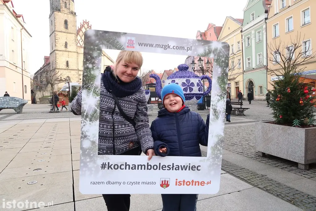 Akcja #kochambolesławiec Gwiazdka Życzliwości 2016