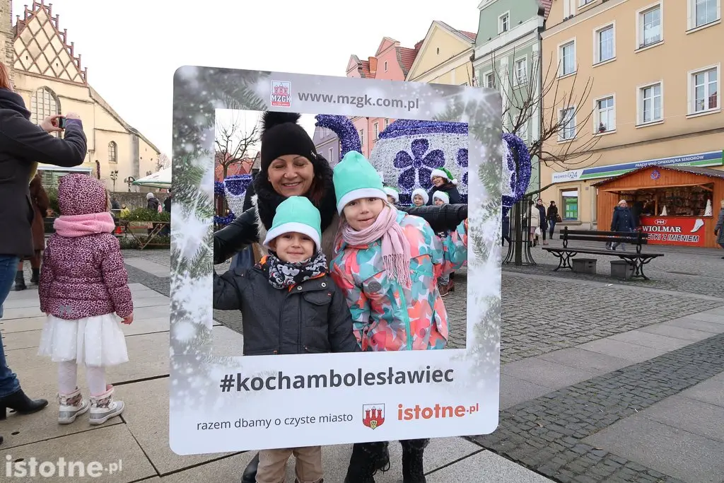 Akcja #kochambolesławiec Gwiazdka Życzliwości 2016