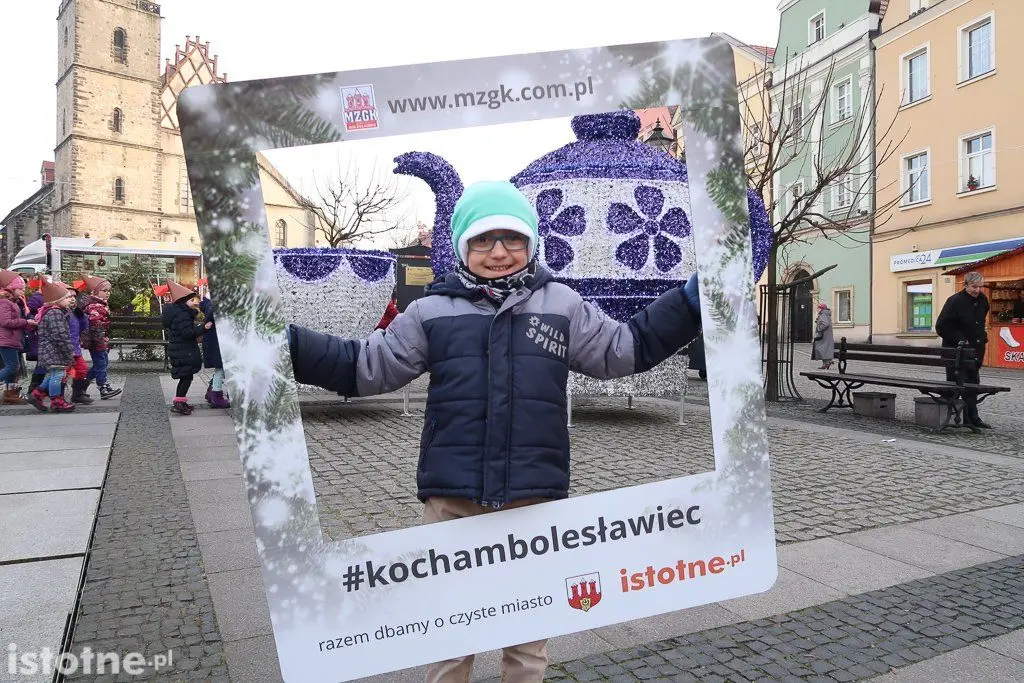 Akcja #kochambolesławiec Gwiazdka Życzliwości 2016