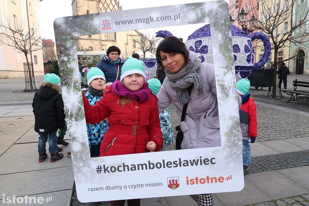 Akcja #kochambolesławiec Gwiazdka Życzliwości 2016