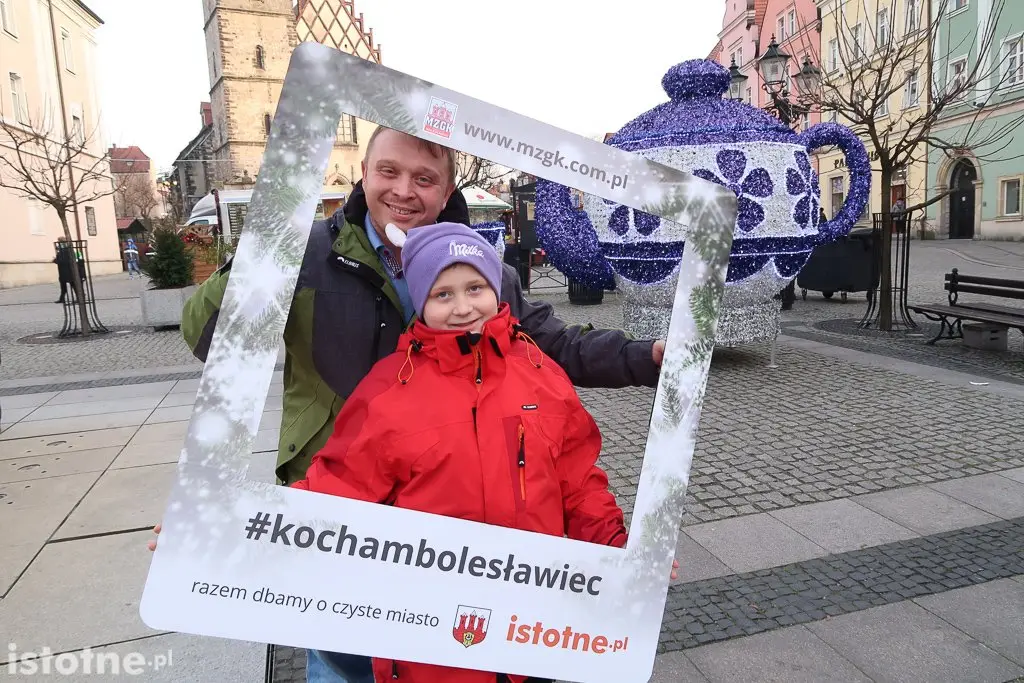 Akcja #kochambolesławiec Gwiazdka Życzliwości 2016