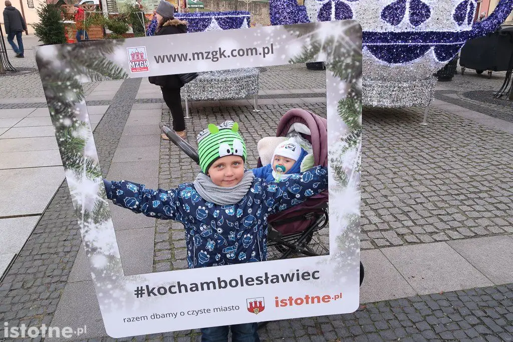 Akcja #kochambolesławiec Gwiazdka Życzliwości 2016