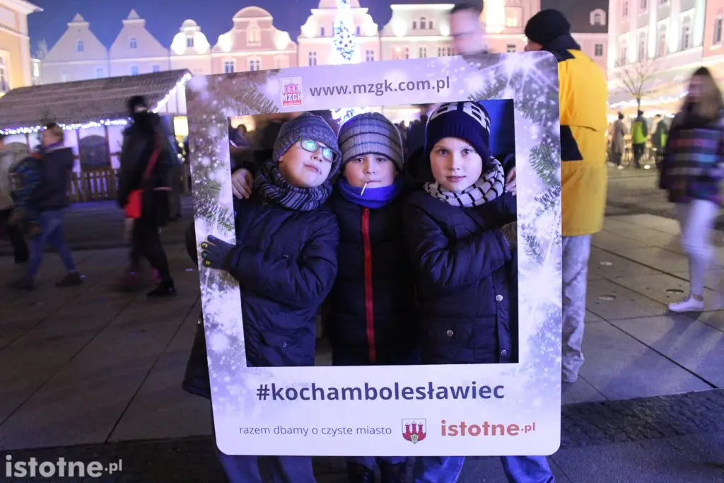 Akcja #kochambolesławiec Gwiazdka Życzliwości 2016