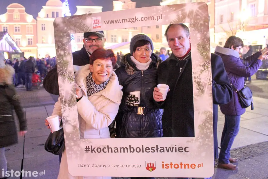 Akcja #kochambolesławiec Gwiazdka Życzliwości 2016