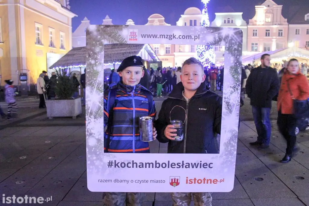 Akcja #kochambolesławiec Gwiazdka Życzliwości 2016