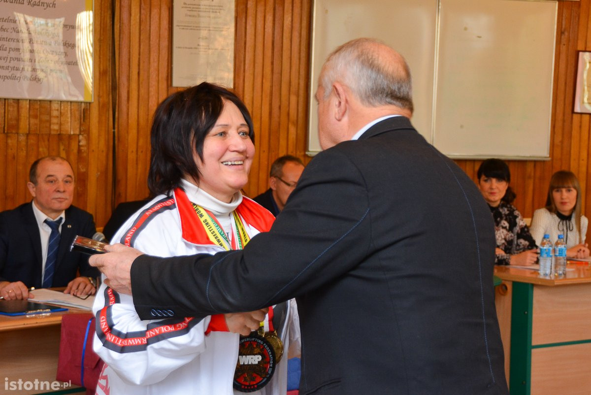 Powiat uhonorował zdobywczynię Pucharu Świata Sonię Turzyniecką