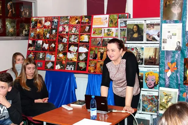 Biblioteka szkolna ZSOiZ gościła Grażynę Hanaf