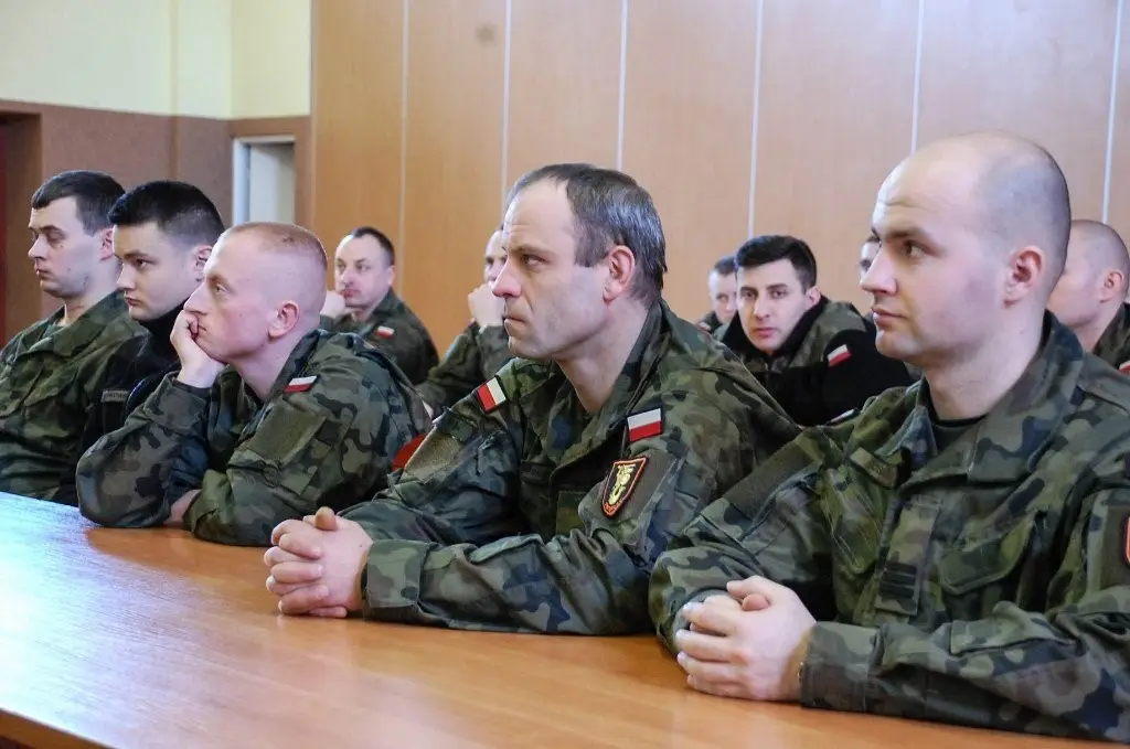 Amerykańscy żołnierze jeszcze nie przyjechali, są za to warszawiacy