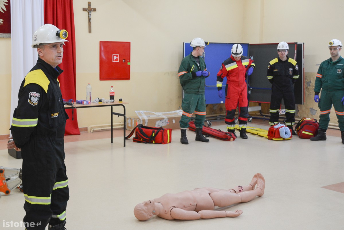 Ratownicy górniczy w „Mechaniku”