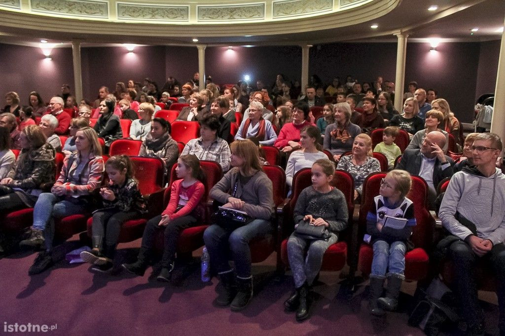 Promocja bajki Grażyny Hanaf pt. „Zaginieni rodzice” w Teatrze Starym w Bolesławcu