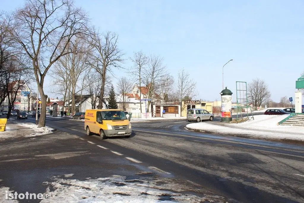 Skrzyżowanie – wyjazd ze Staroszkolnej na Chrobrego