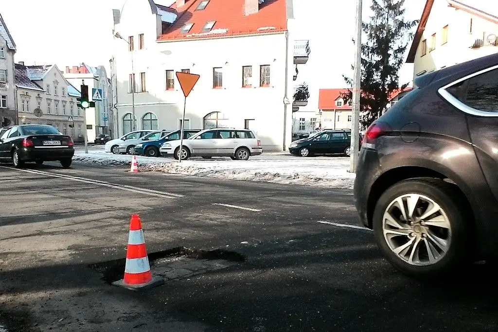 Dziury w ulicy Bolesława Kubika