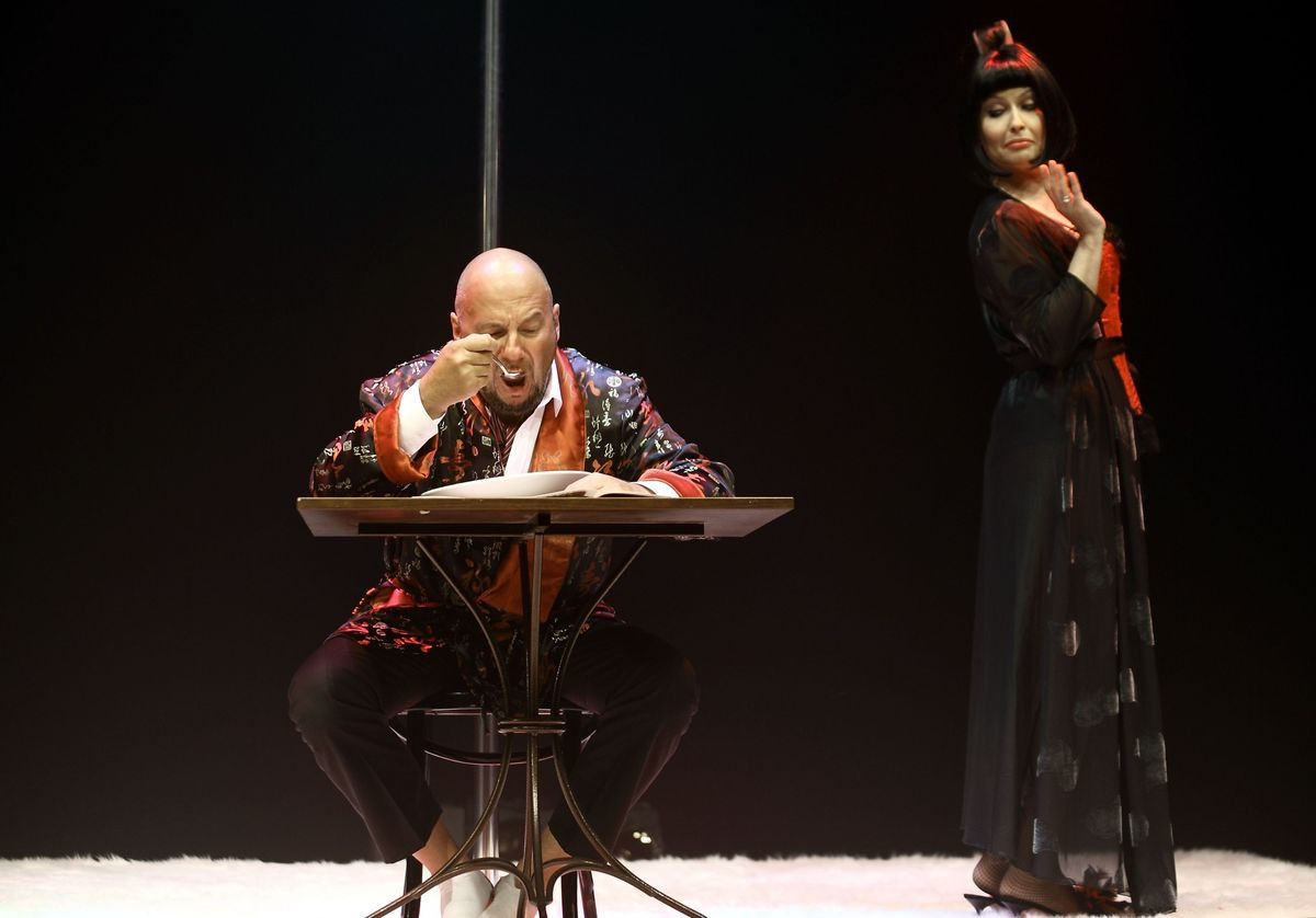 Sztuka kochania, spektakl