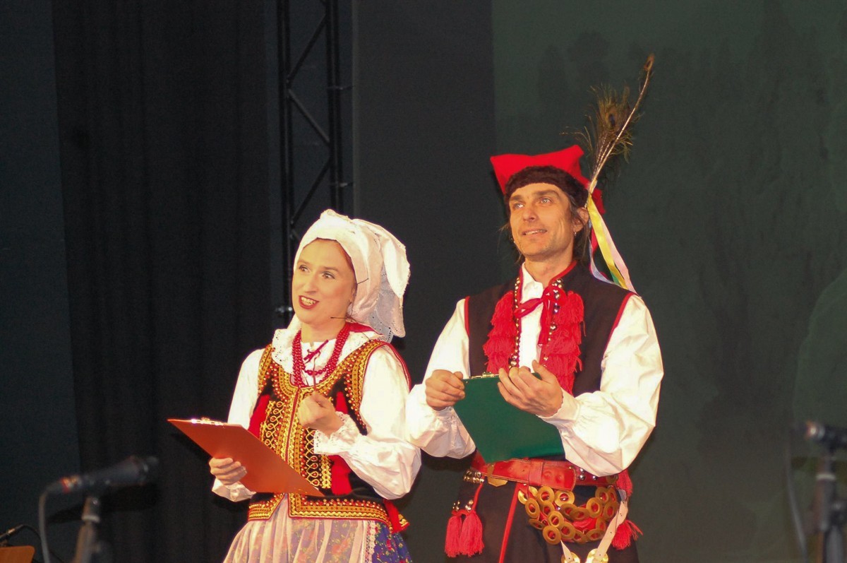 „Szła dzieweczka do laseczka”, czyli Amerykanie poznają naszą kulturę