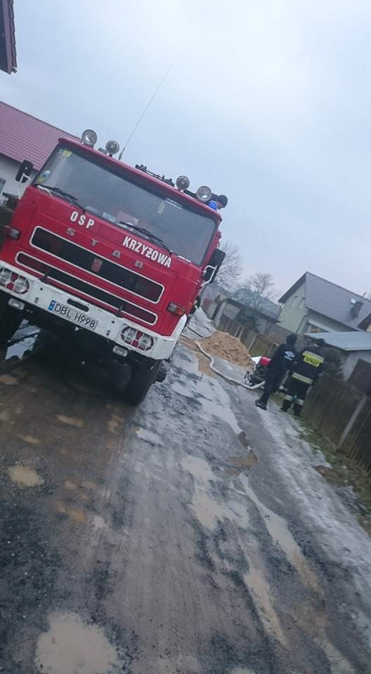 Podtopienia w Krzyżowej i w Dobrej