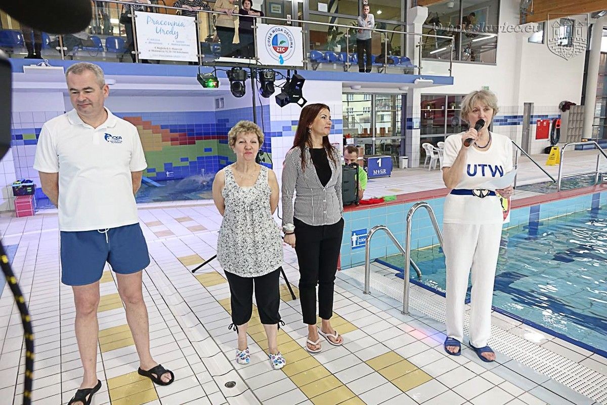Uniwersjada UTW, czyli na naukę pływania nigdy nie jest za późno