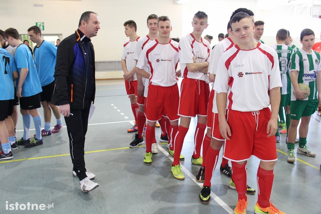Dziesięć zespołów juniorów walczy o mistrzostwo powiatu