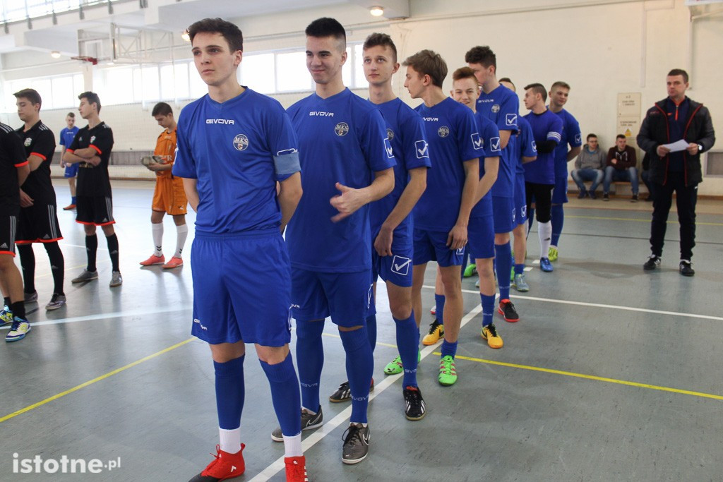 Dziesięć zespołów juniorów walczy o mistrzostwo powiatu