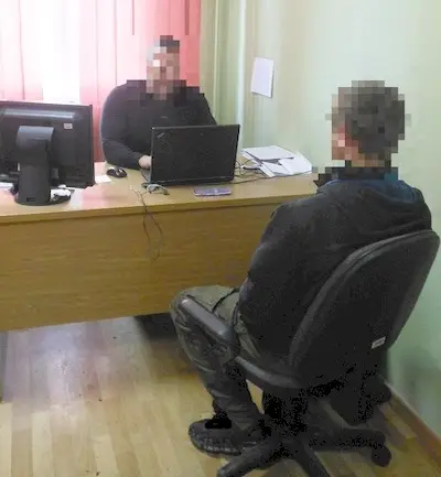 22-latek, wielokrotny włamywacz, zatrzymany przez policję