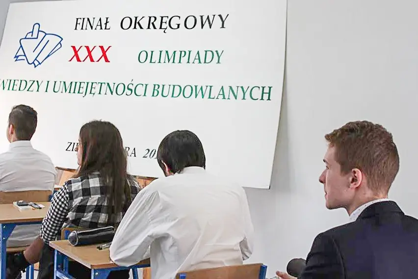 Uczeń ZSB w finale centralnym Olimpiady Wiedzy i Umiejętności Budowlanych