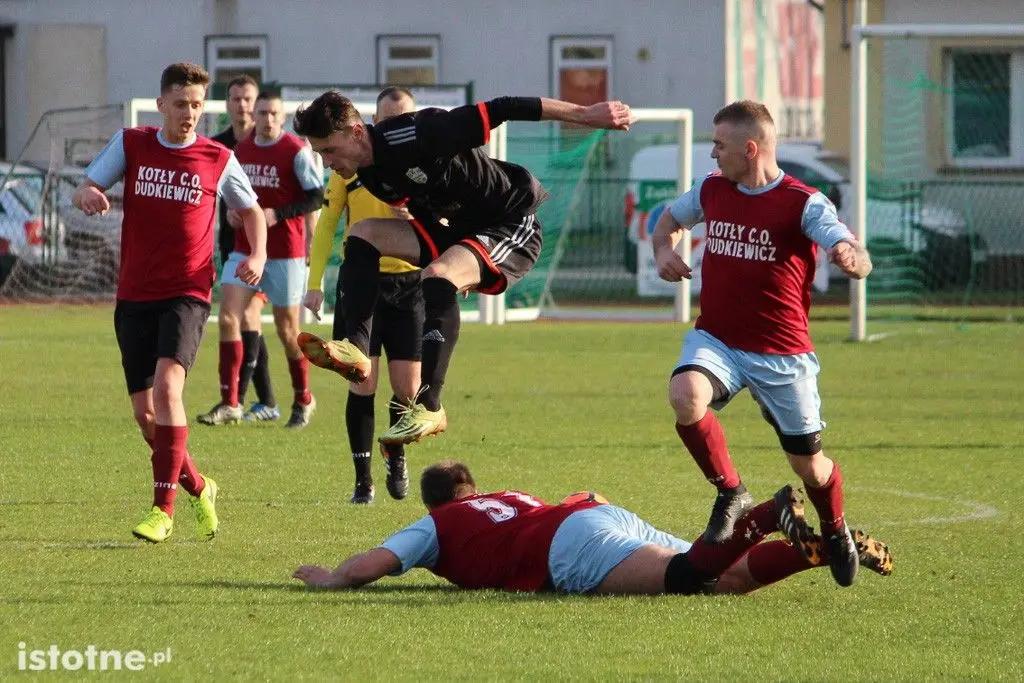 BKS pokonał LKS Kraśnik Dolny 3:0