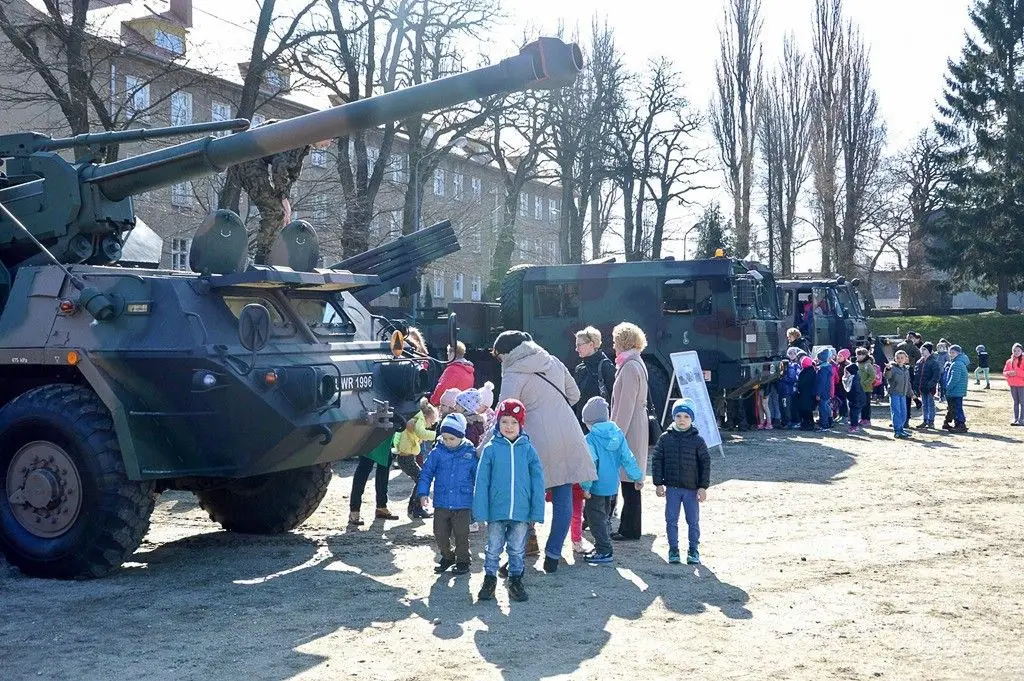 Artylerzyści uczcili swoje święto wraz z żołnierzami US Army