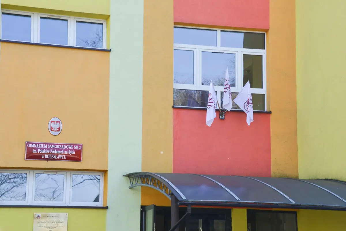 Przeciw pisowskiej reformie szkół strajkuje gimnazjum nr 2