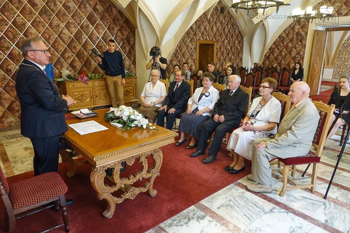 Trzy pary świętowały jubileusze małżeńskie