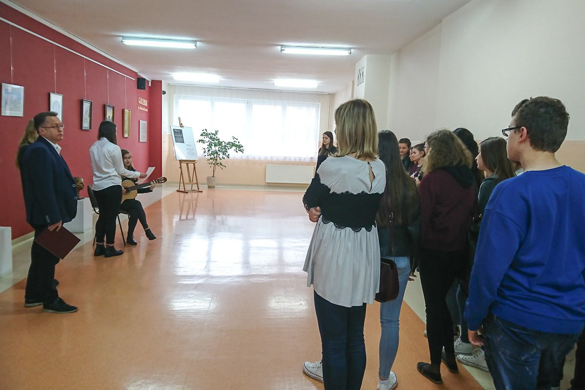 Wnuczka znanego artysty kontynuuje rodzinne tradycje