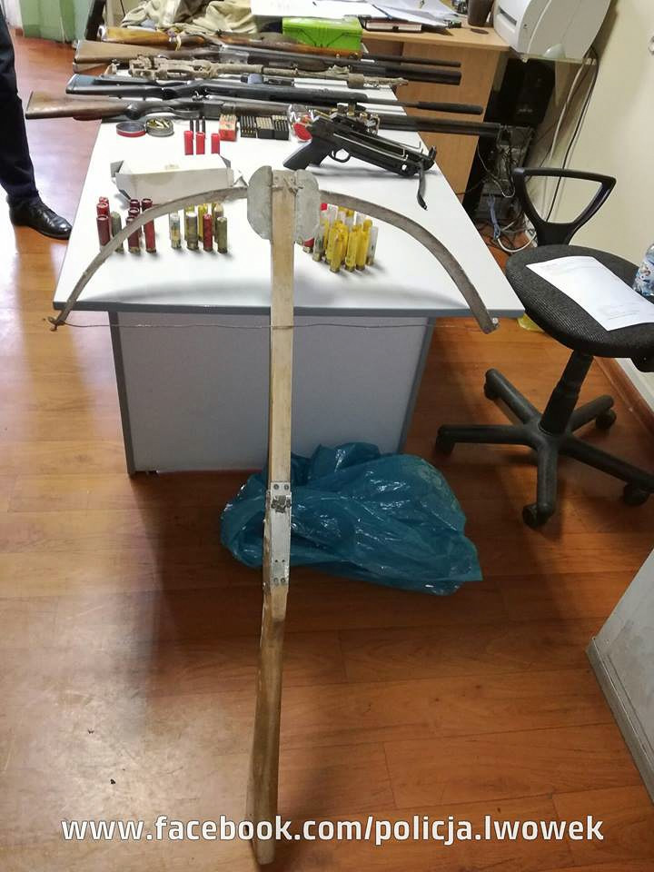 Nielegalny arsenał