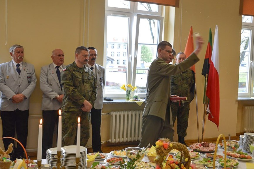 Wielkanoc u artylerzystów