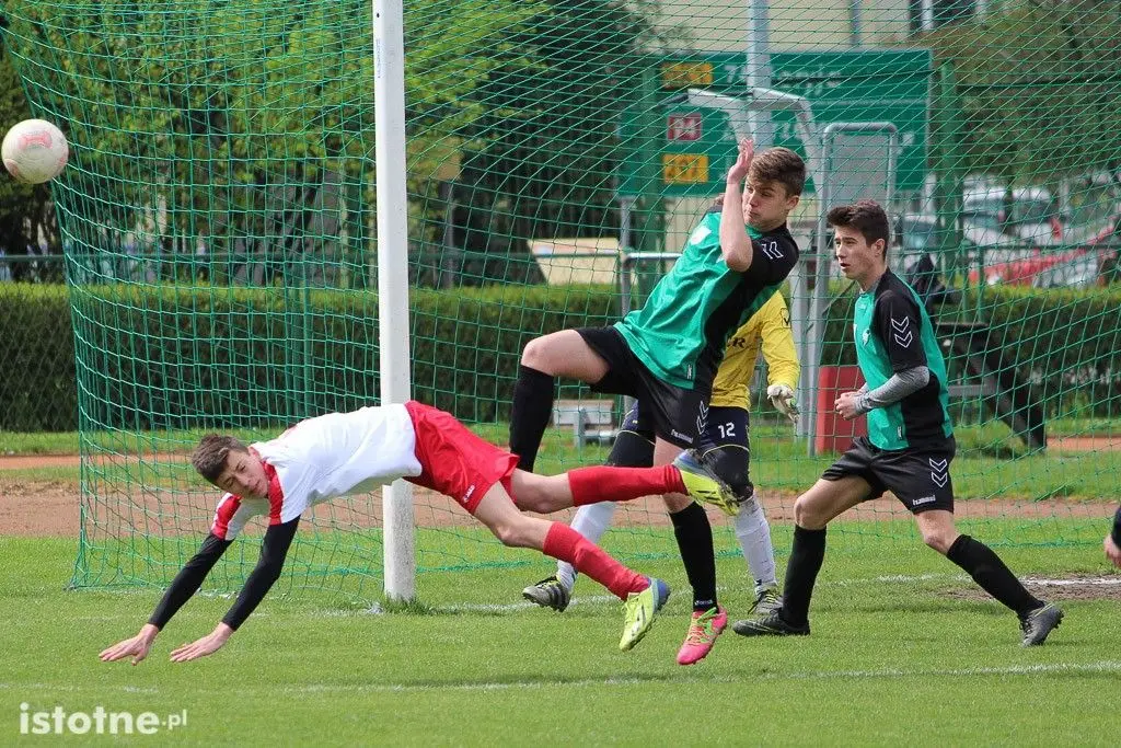 Juniorzy BKS-u ponownie lepsi od juniorów Eskadry