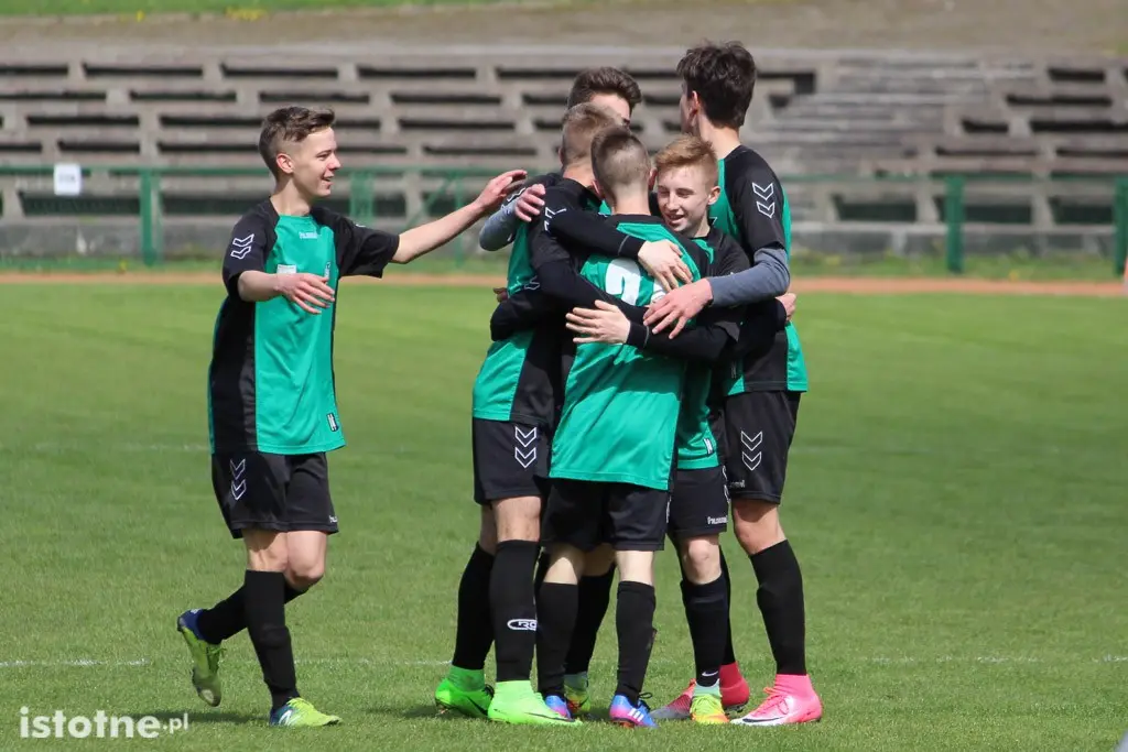 Juniorzy BKS-u ponownie lepsi od juniorów Eskadry