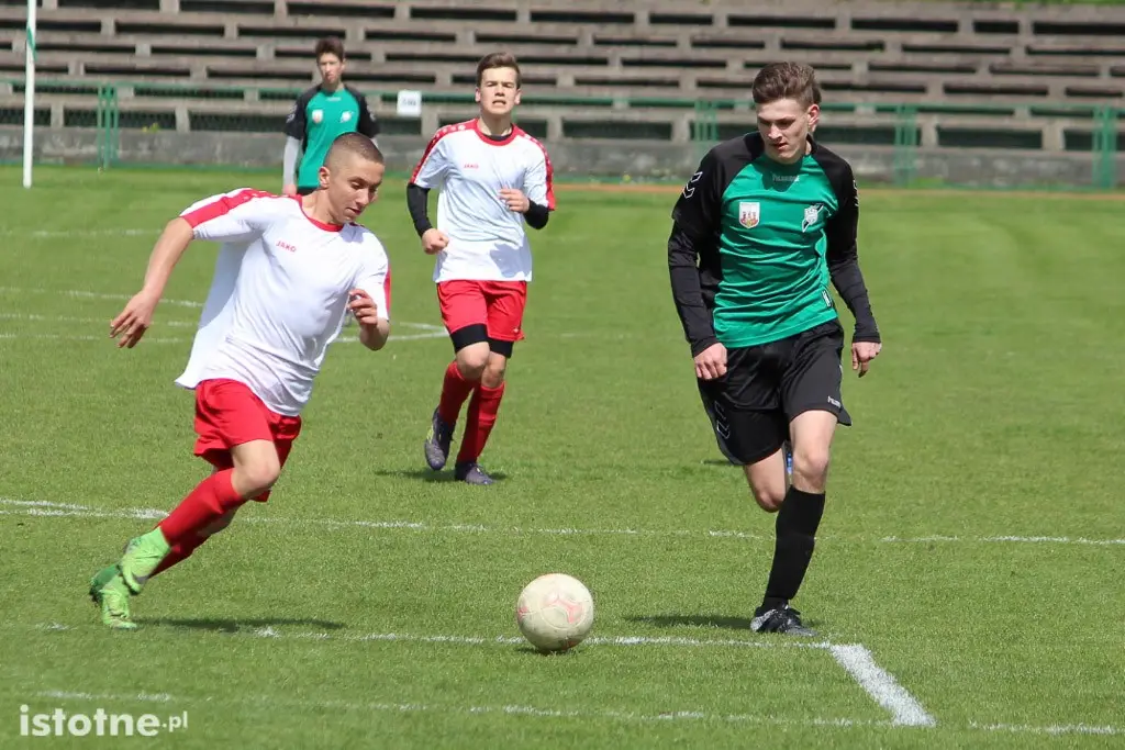 Juniorzy BKS-u ponownie lepsi od juniorów Eskadry