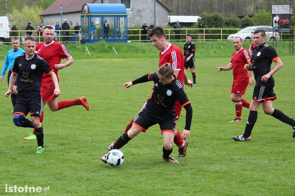 BKS wymęczył zwycięstwo z KS Łąka