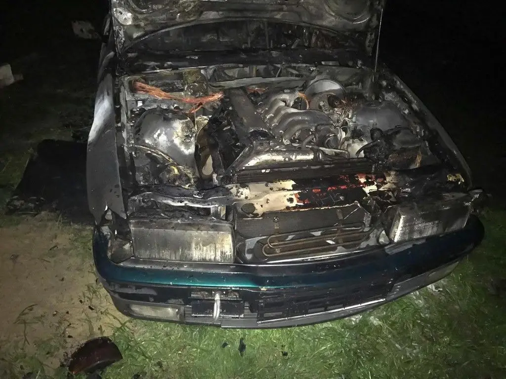 Wandale spalili mu jego ukochane BMW