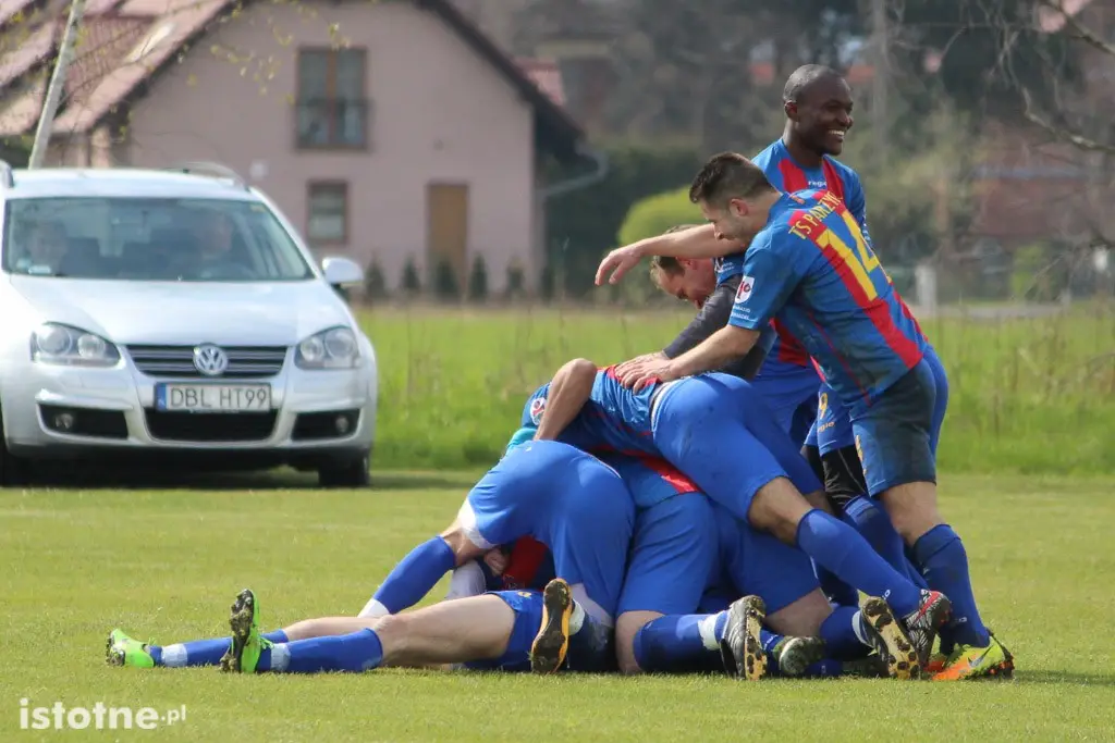TS Parzyce pokonały BKS 3:0