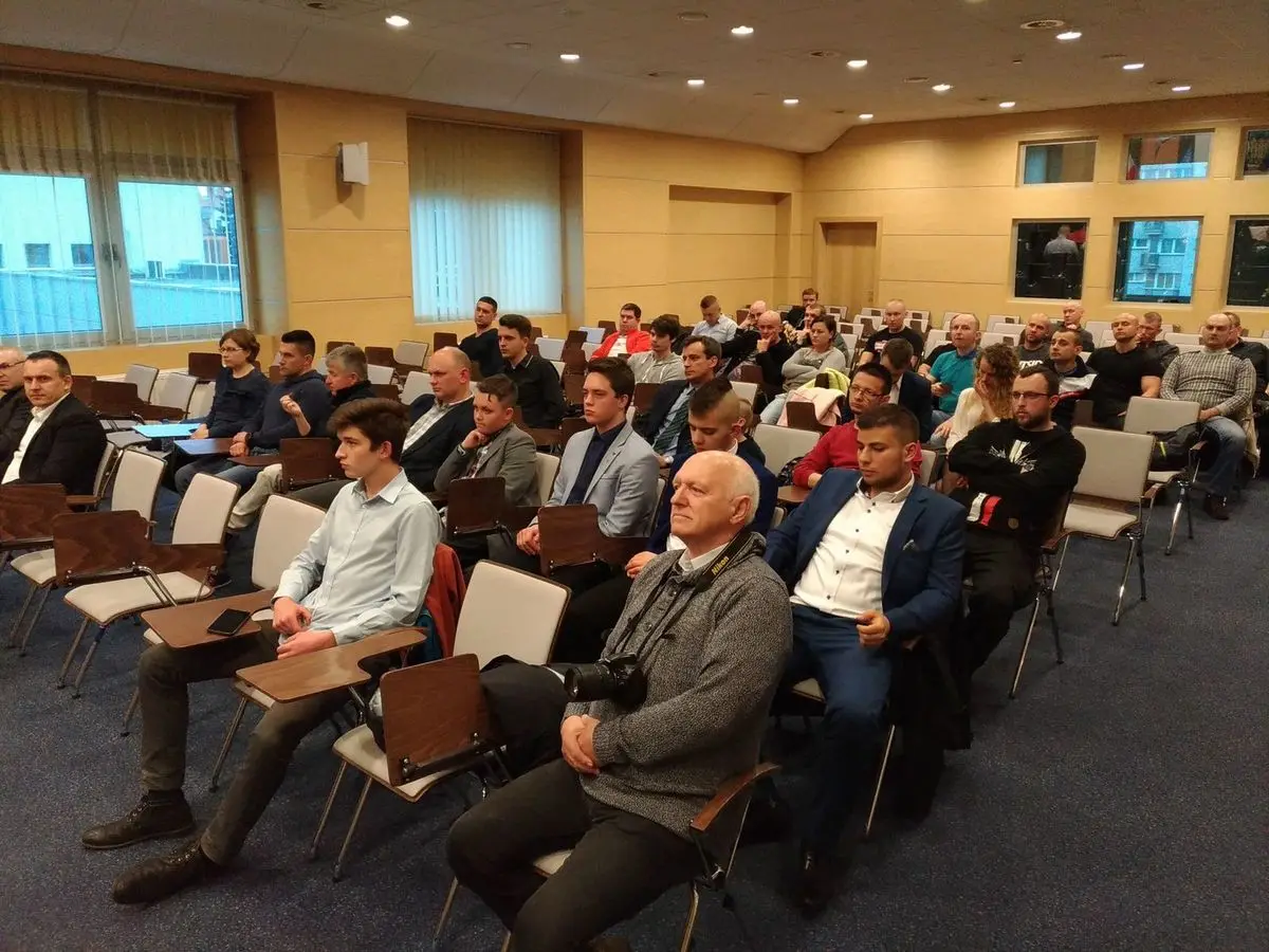 Uczestnicy spotkania z posłami Kukiz'15