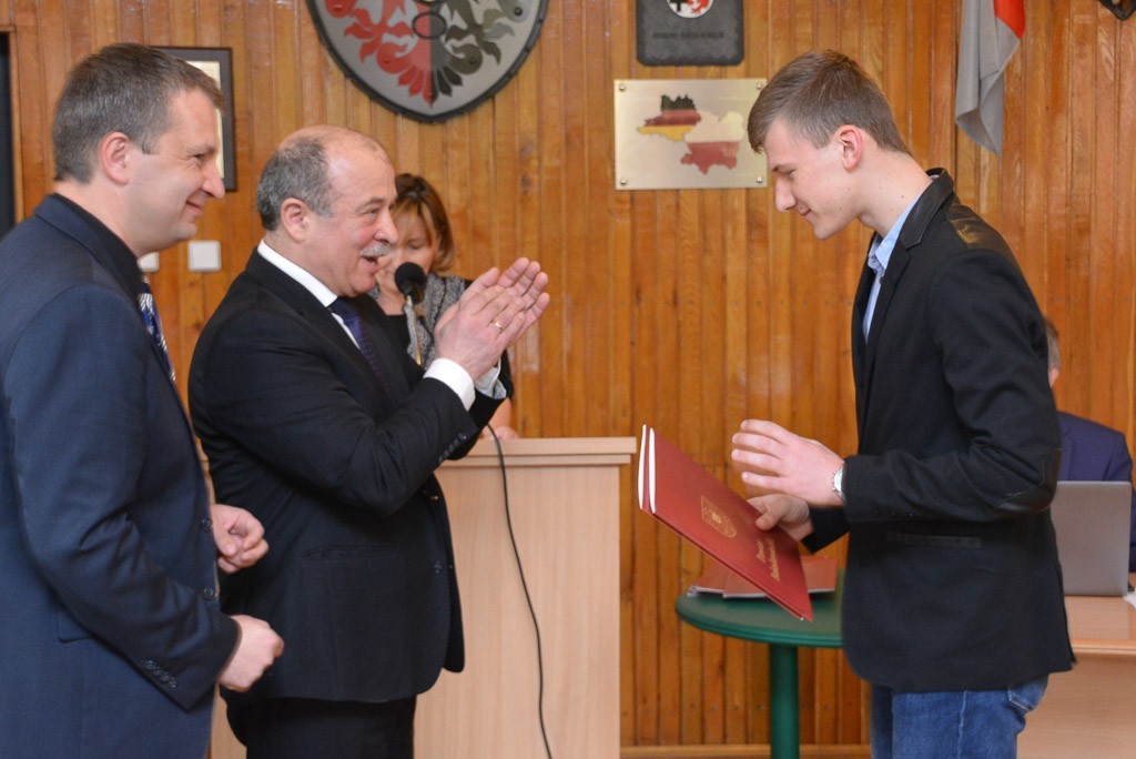 Najzdolniejsi uczniowie szkół ponadgimnazjalnych uhonorowani