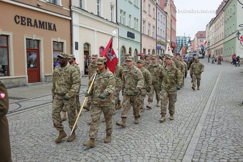 Święto Flagi na bolesławieckim Rynku