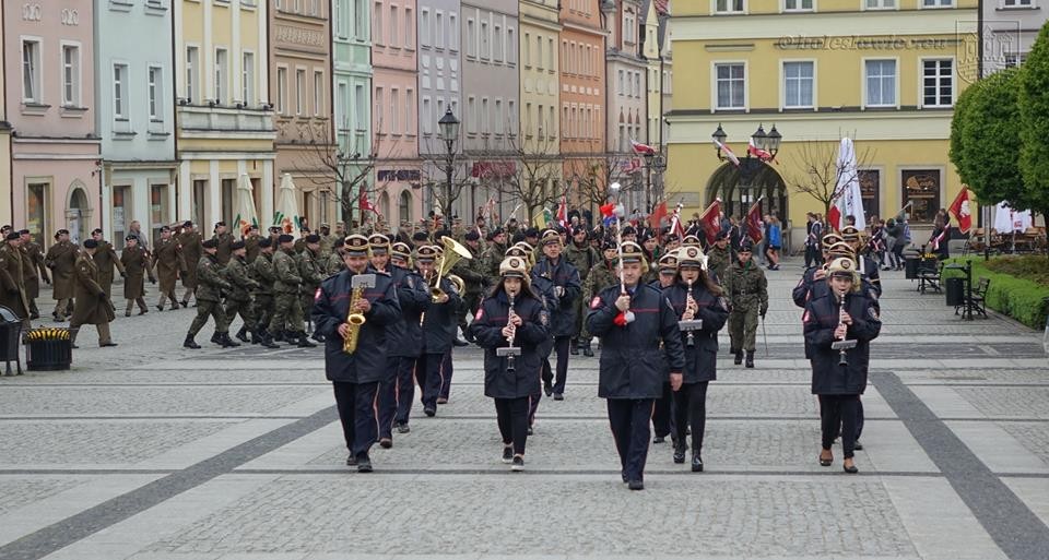 Święto Flagi na bolesławieckim Rynku