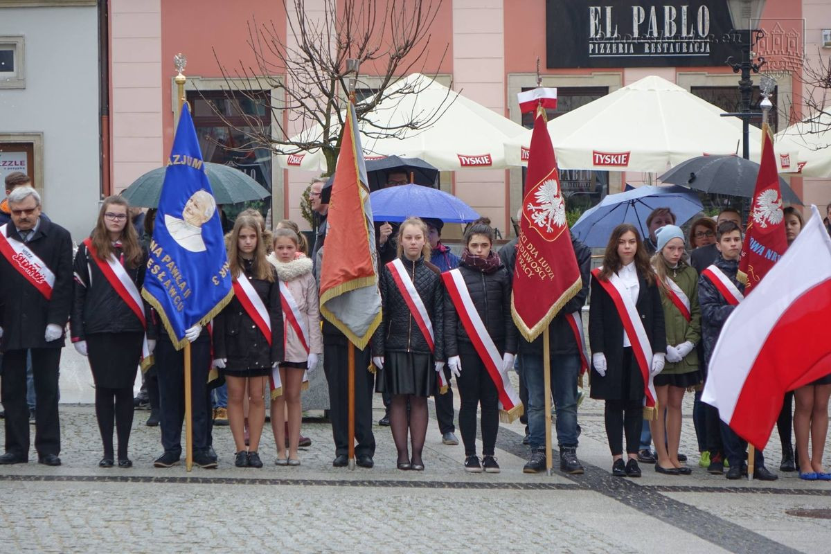 Święto Flagi na bolesławieckim Rynku