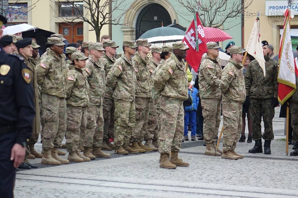 Święto Flagi na bolesławieckim Rynku
