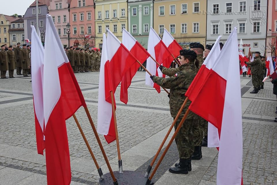 Święto Flagi na bolesławieckim Rynku