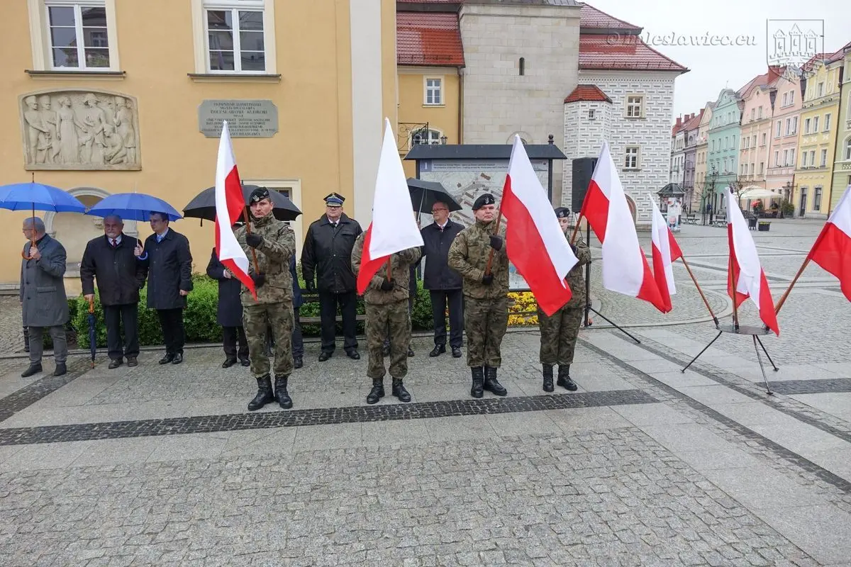 Święto Flagi na bolesławieckim Rynku