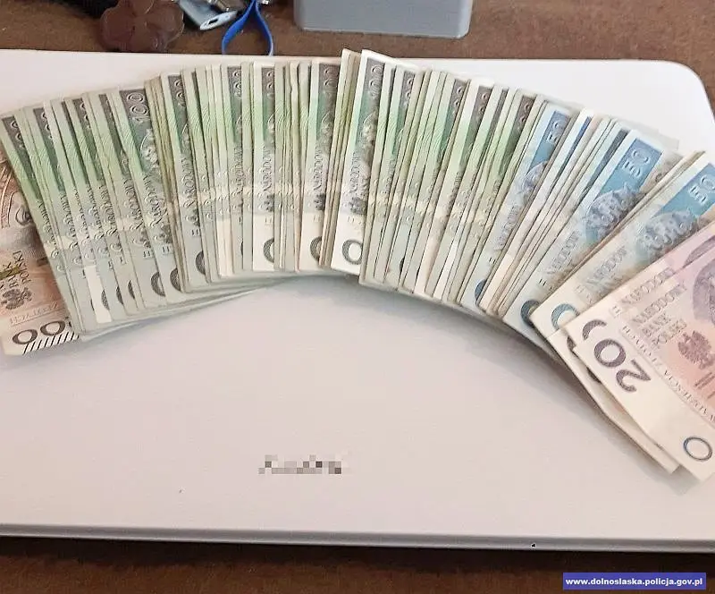 Poczęstował małoletnią narkotykami, ukradł biżuterię wartą 150 tys. zł