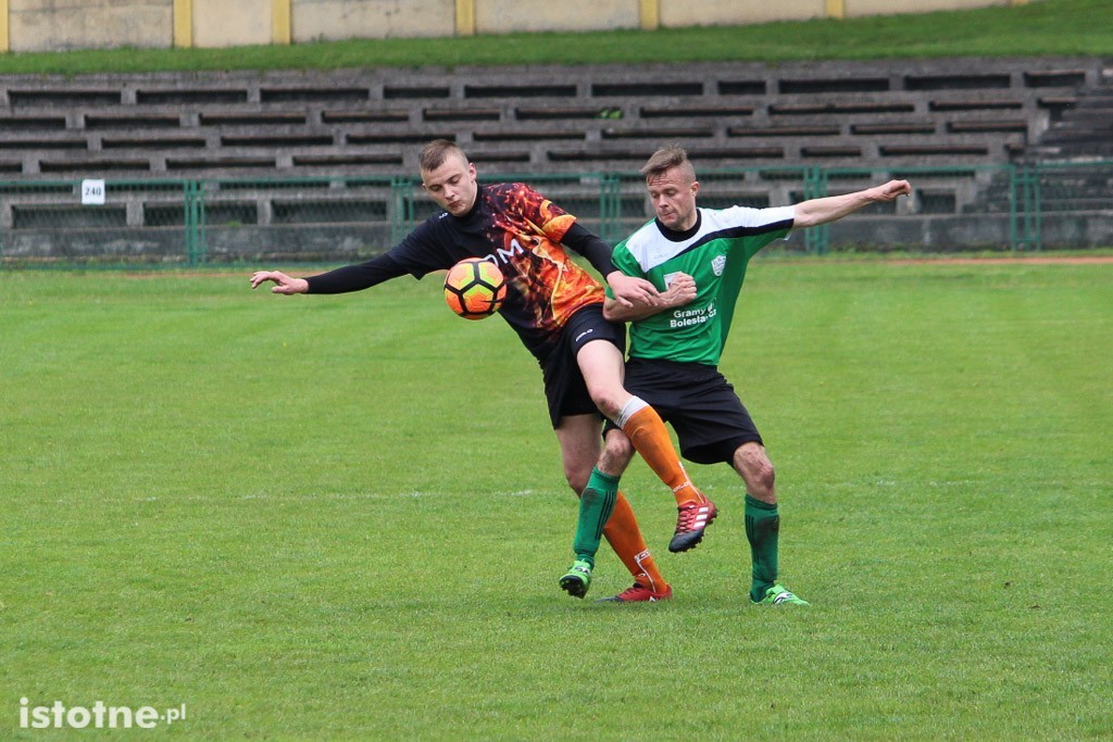 Trzy punkty BKS-u w meczu z Brzeźnikiem