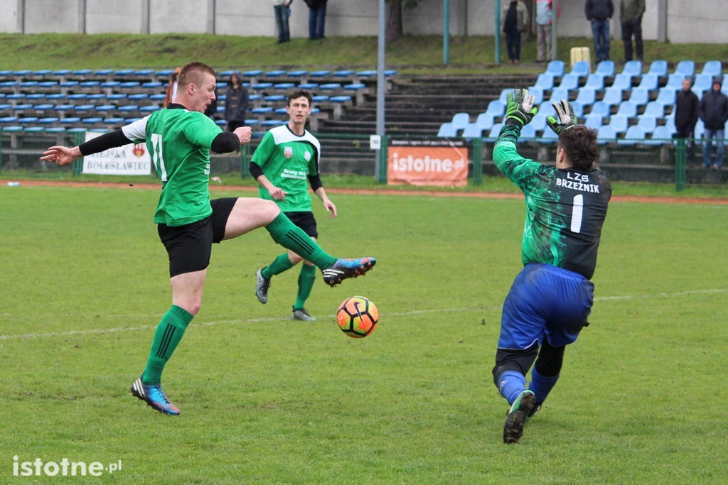 Trzy punkty BKS-u w meczu z Brzeźnikiem