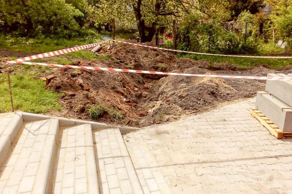 Pocisk artyleryjski z II wojny światowej za Chumedem